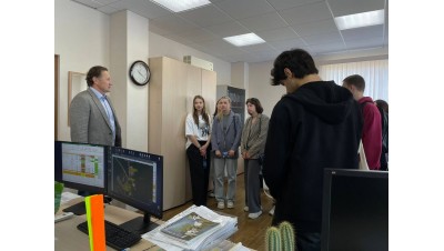 Экскурсия для студентов 3 курса СурГУ